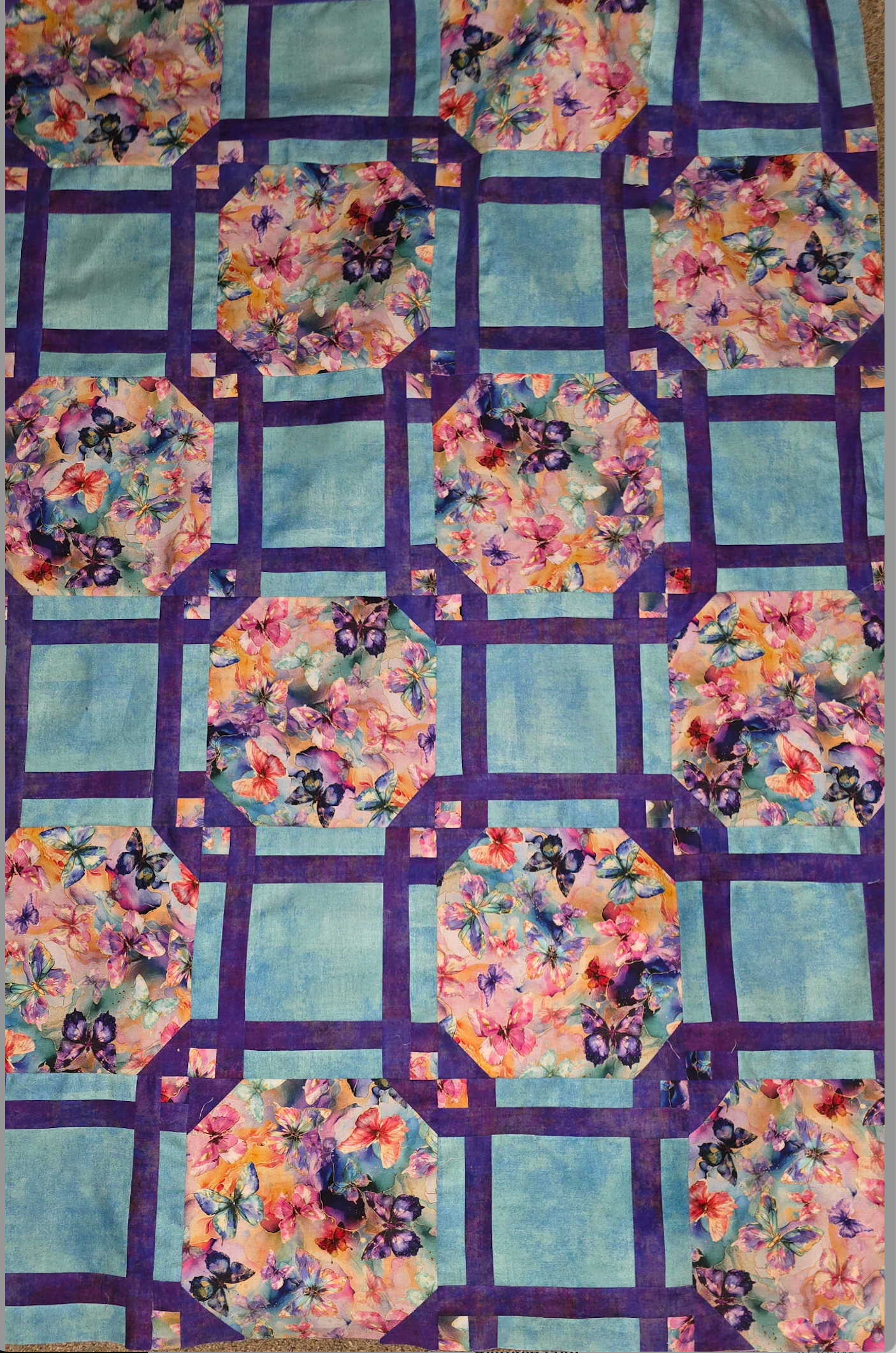 Elegance Kit-top only 40.5x58.5-need to purchase the book separtely Big Block 3 yard quilts