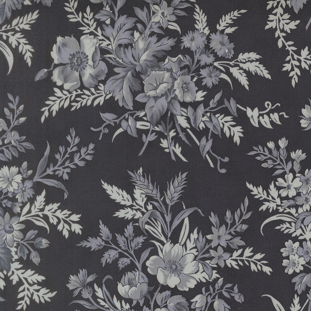 Breathtaking Blues - Bouquet Florals Midnight